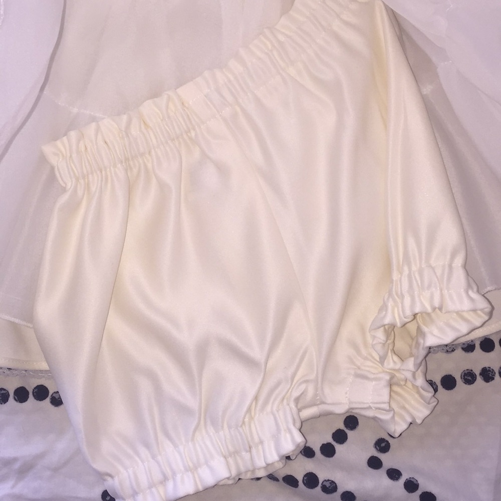 NWT dress 12M Perfect for formal occasions - Picture 4 of 7